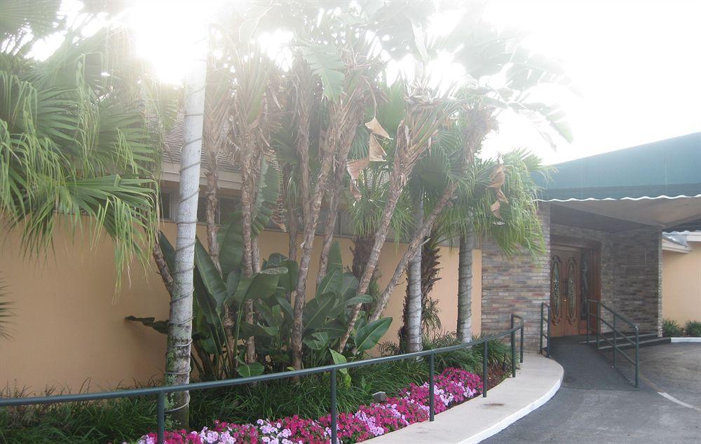 Hollywood Beach Golf Resort Exteriör bild